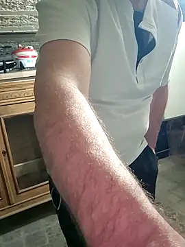 Snapshot of KnownObligation1 chatting on February 2026 01:40:02 PM KnownObligation1 online show from February 2026 01:40:02 PM