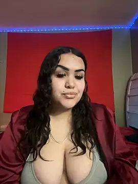 iTrapXXXBACKUP online show from January 2025 11:30:01 PM