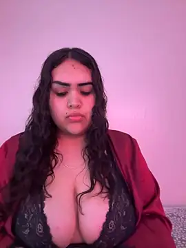 iTrapXXXBACKUP online show from February 2025 06:38:01 PM