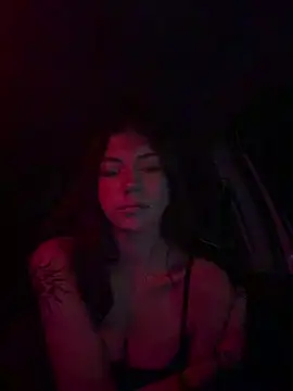 Snapshot of emilycoco chatting on February 2025 05:04:02 AM emilycoco online show from February 2025 05:04:02 AM