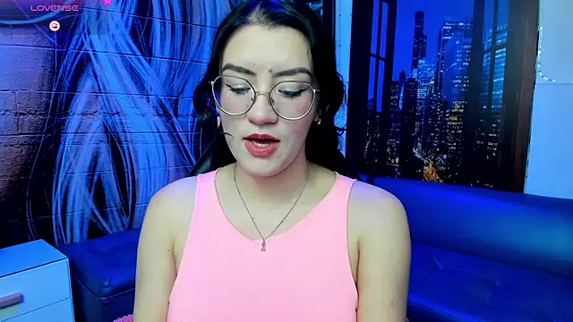 Violetaa diazz online show from January 2025 04:08:02 AM