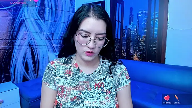 Violetaa diazz online show from March 2025 08:08:02 PM