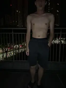 Benson18y online show from September 2025 02:07:02 PM