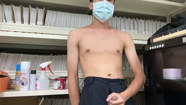 Benson18y online show from September 2025 08:16:01 AM