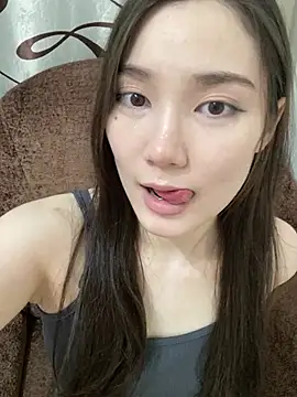 Milka23 online show from January 2026 12:27:02 AM