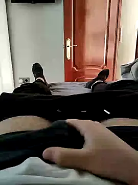 Snapshot of TuBBpollon chatting on January 2025 09:21:02 AM TuBBpollon online show from January 2025 09:21:02 AM