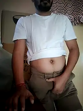 Snapshot of Jayesh_Love chatting on January 2025 05:27:01 AM Jayesh Love online show from January 2025 05:27:01 AM