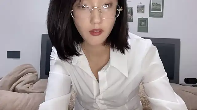 Snapshot of Arrebo1 chatting on December 2024 07:28:02 PM Arrebo1 online show from December 2024 07:28:02 PM