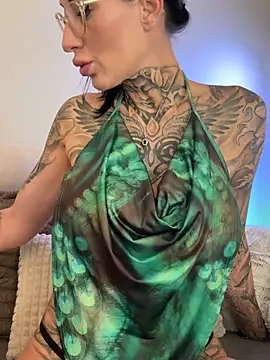 Snapshot of MeganWitch chatting on July 2026 08:32:02 AM MeganWitch online show from July 2026 08:32:02 AM