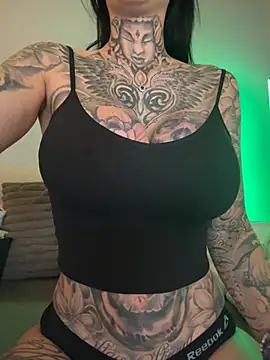 Snapshot of MeganWitch chatting on July 2026 05:01:01 AM MeganWitch online show from July 2026 05:01:01 AM