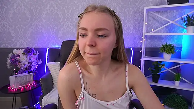 EmilySunshineS online show from November 2025 07:58:01 AM