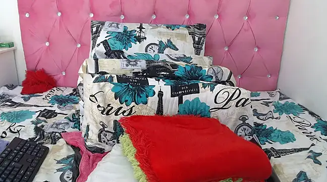 Snapshot of Hotty-boobsxxx chatting on February 2025 10:04:02 AM Hotty-boobsxxx online show from February 2025 10:04:02 AM