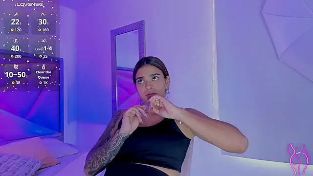 GiaFu online show from March 2026 05:39:01 PM