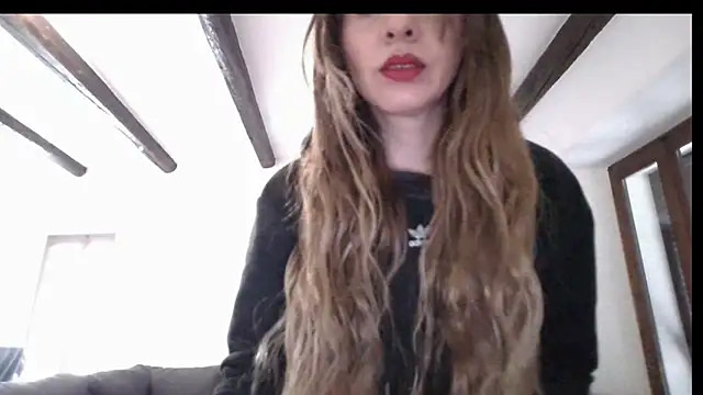 KarolinaReaper online show from March 2026 03:04:01 PM