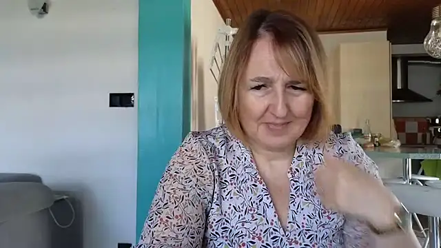 Sandcoq online show from April 2026 08:52:02 AM