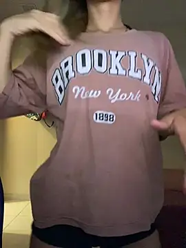 Carolinen online show from February 2026 04:08:01 PM