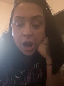 AlyssiaAmoreXO online show from October 2025 11:58:01 PM