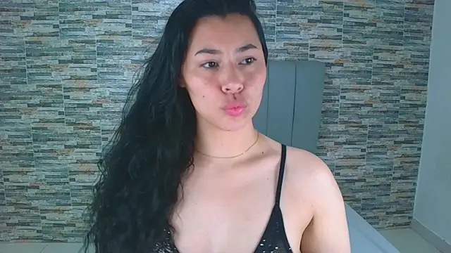 Snapshot of _joy_yva chatting on September 2025 03:14:01 PM joy yva online show from September 2025 03:14:01 PM