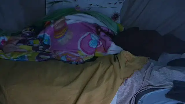 VeneRed online show from October 2025 06:41:02 AM