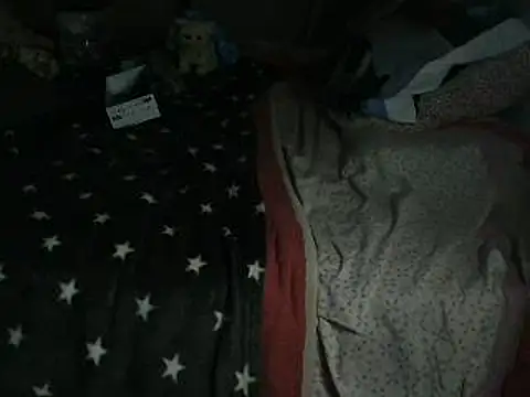 VeneRed online show from March 2026 07:09:01 PM