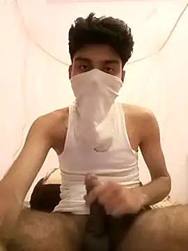 xxxgayroy12 online show from March 2025 06:59:02 PM