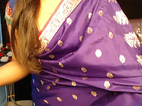 Snapshot of Wish_Queen chatting on February 2025 01:00:02 PM Wish Queen online show from February 2025 01:00:02 PM