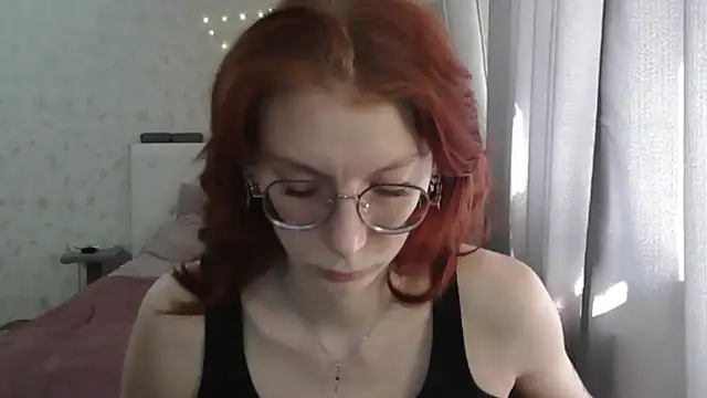 Snapshot of KateBunny chatting on May 2026 11:27:01 AM KateBunny online show from May 2026 11:27:01 AM