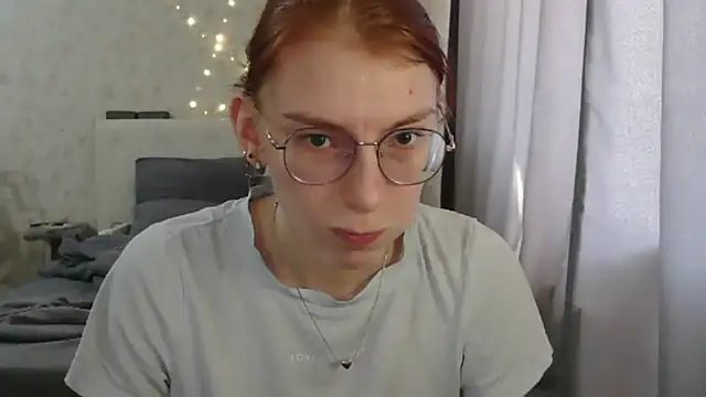 Snapshot of KateBunny chatting on May 2026 09:59:01 AM KateBunny online show from May 2026 09:59:01 AM
