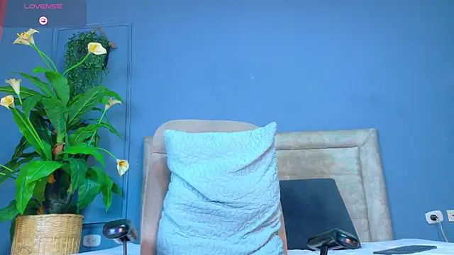 Iker bigdick online show from April 2026 07:40:01 PM