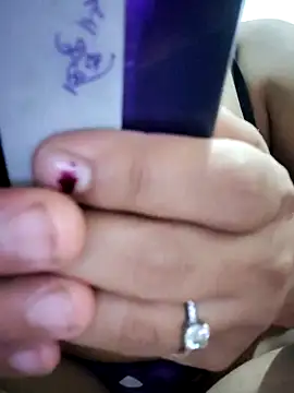 Snapshot of Ayesha300 chatting on September 2025 07:03:01 PM Ayesha300 online show from September 2025 07:03:01 PM