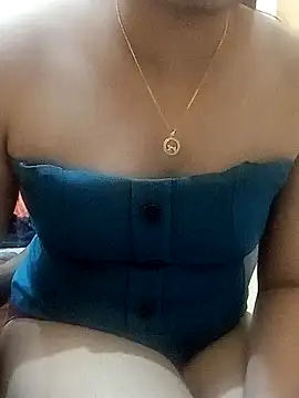 Snapshot of Indianhyna chatting on February 2025 08:01:01 AM Indianhyna online show from February 2025 08:01:01 AM