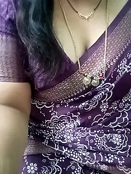 Snapshot of your-sameera chatting on February 2025 04:49:01 AM your-sameera online show from February 2025 04:49:01 AM