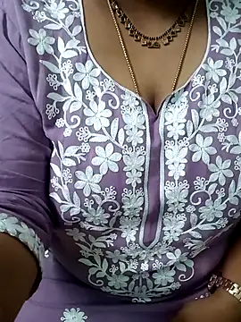 Snapshot of your-sameera chatting on October 2025 03:47:01 AM your-sameera online show from October 2025 03:47:01 AM