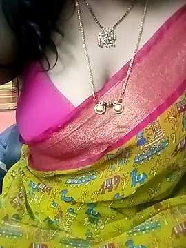 Snapshot of your-sameera chatting on November 2025 02:01:02 AM your-sameera online show from November 2025 02:01:02 AM