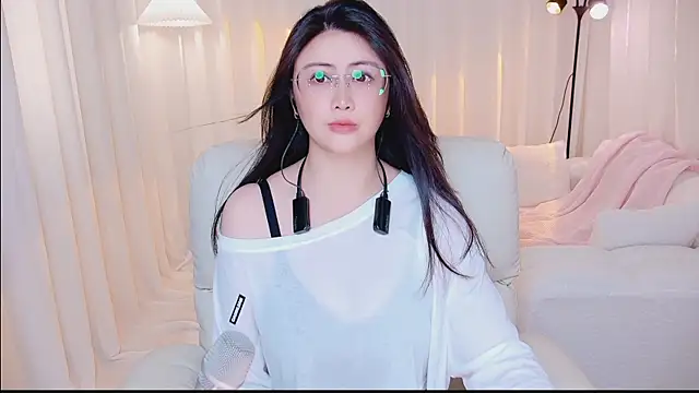 Daisy7 11 online show from June 2026 12:44:02 PM