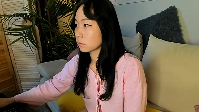 Inari Okami  online show from December 2024 05:15:01 AM