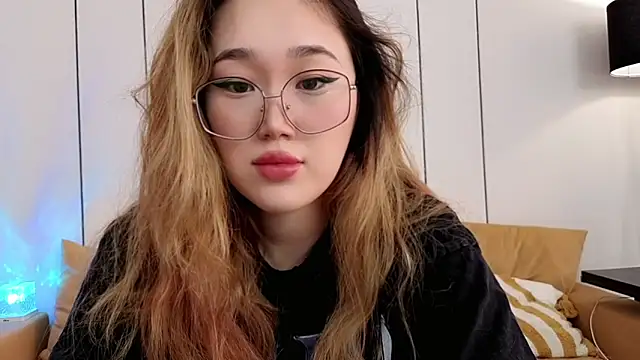 Jennatyan online show from February 2026 08:15:02 AM