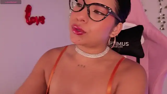 la parce777 online show from April 2026 08:24:02 PM