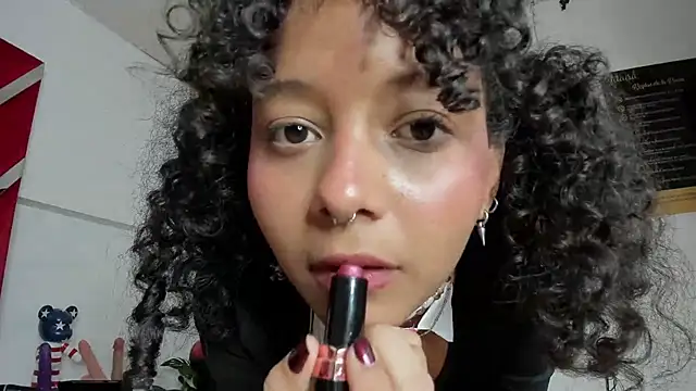 Milanxht online show from March 2025 11:59:02 PM