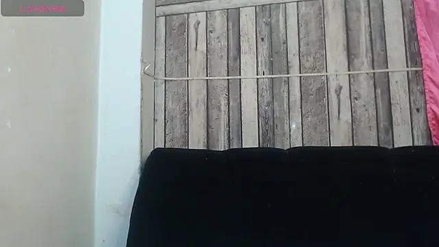 rosa pretty online show from December 2025 09:40:02 AM