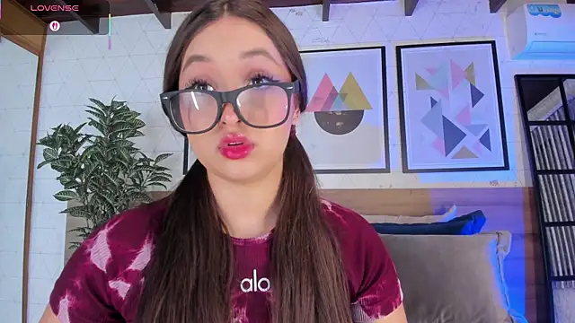 MiaKay1 online show from November 2025 03:31:02 AM