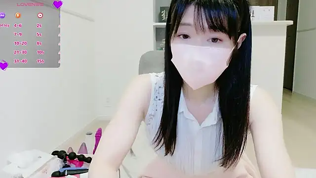 IORio2 online show from October 2025 08:17:02 PM