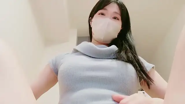 IORio2 online show from April 2026 07:41:01 PM