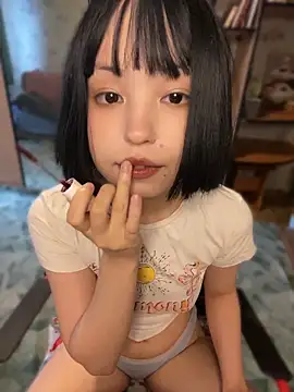 Snapshot of lalallalalaa- chatting on June 2026 01:06:02 PM lalallalalaa- online show from June 2026 01:06:02 PM