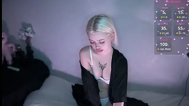 SusieEvans online show from October 2025 12:55:02 PM