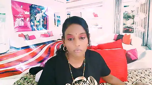 IndianLoveBug online show from September 2025 05:24:01 PM