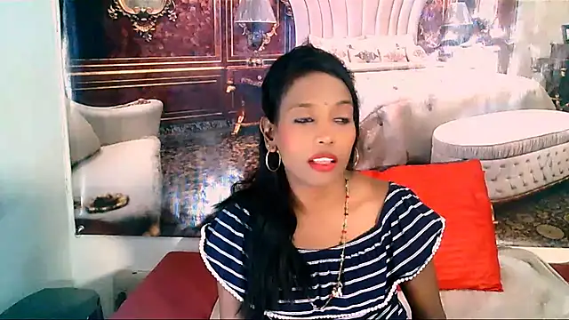 IndianLoveBug online show from October 2025 05:30:01 AM