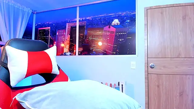 Tiffany sander online show from January 2025 03:37:02 AM