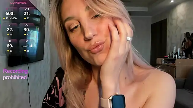 lady Nati online show from April 2026 01:55:02 PM