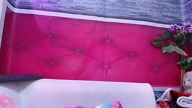 ReiLyMalkova online show from December 2024 09:42:02 PM